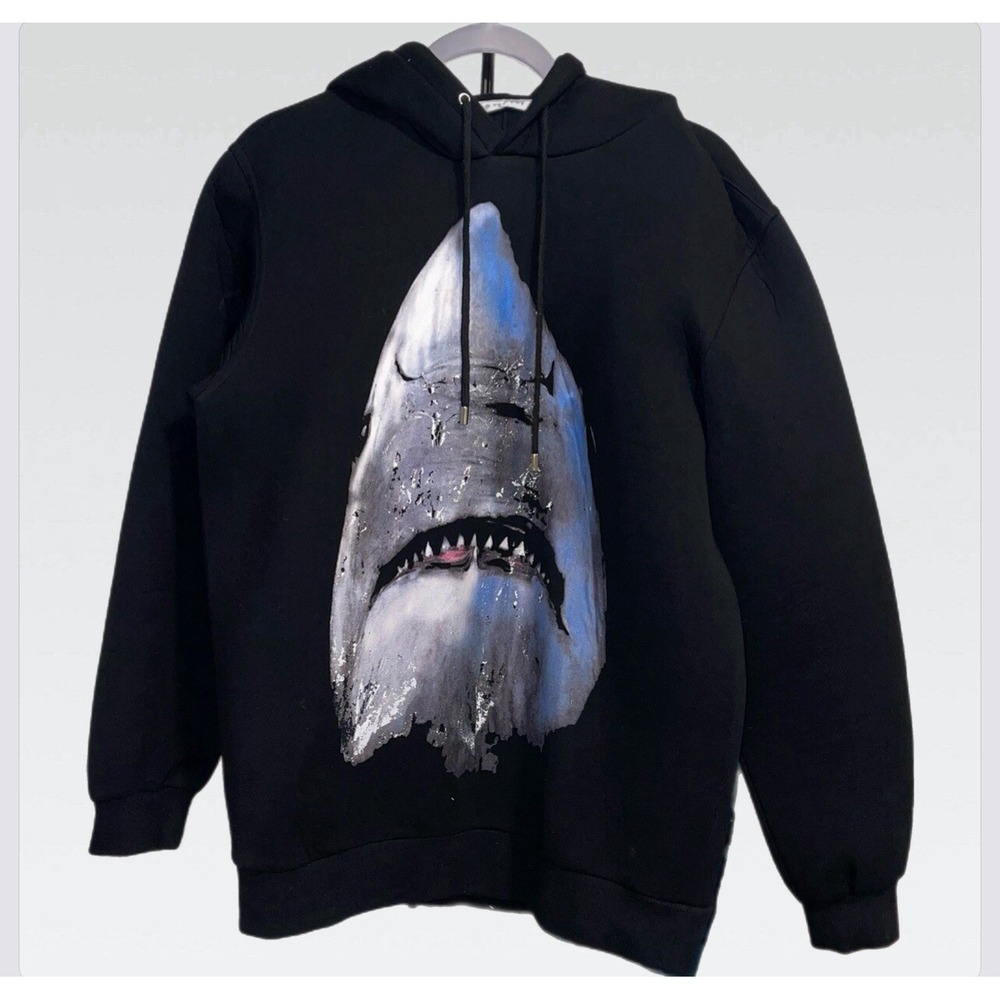 GIVENCHY Shark Print‎ Hoodie •Size Medium